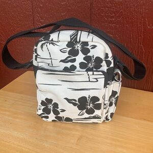 👜 Cute Shoulder Bag NWOT